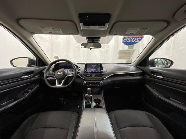 used 2025 Nissan Altima car, priced at $20,900