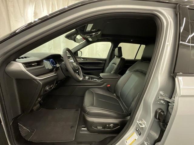 new 2025 Jeep Grand Cherokee car, priced at $46,926