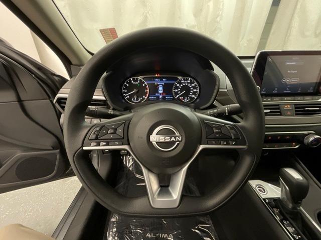 used 2025 Nissan Altima car, priced at $21,800