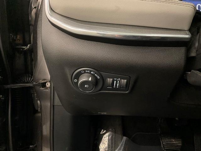 used 2023 Jeep Compass car, priced at $19,900