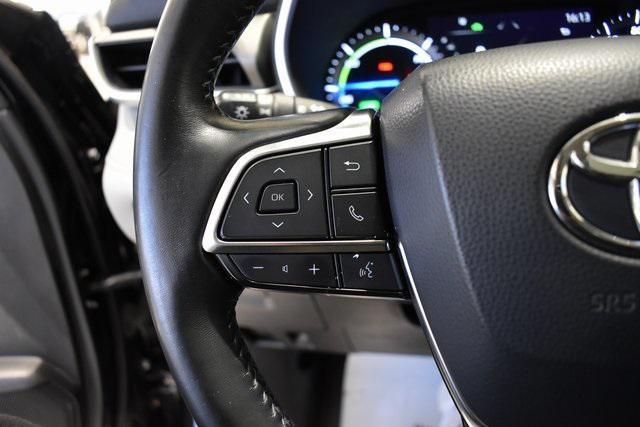 used 2021 Toyota Highlander Hybrid car, priced at $29,498