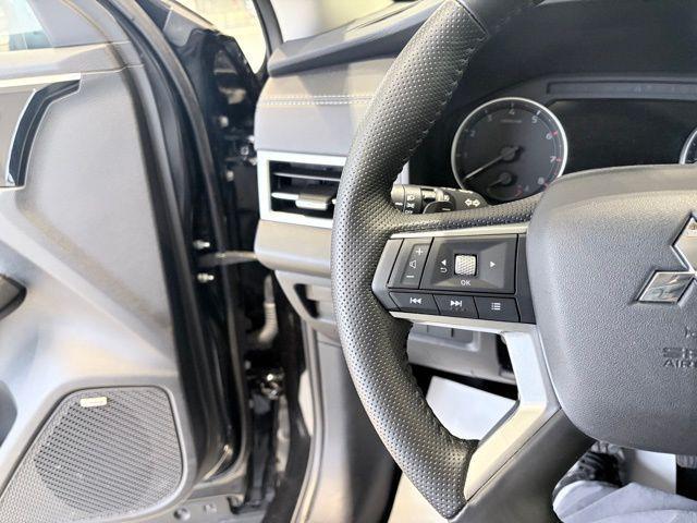 used 2025 Mitsubishi Outlander car, priced at $27,498