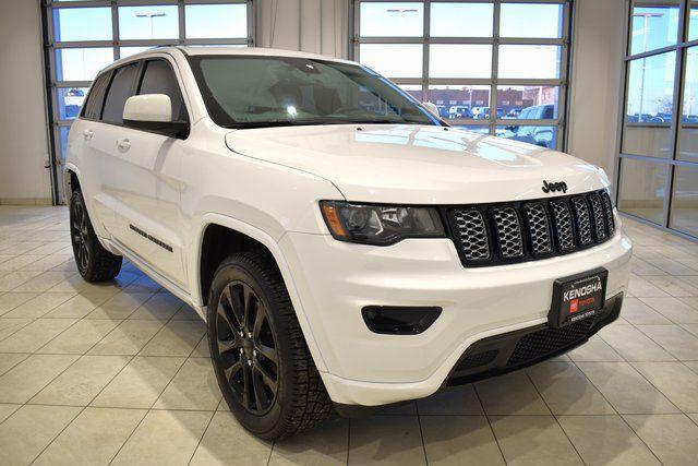 used 2022 Jeep Grand Cherokee car, priced at $28,498