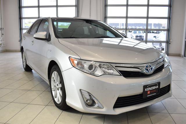 used 2013 Toyota Camry Hybrid car, priced at $14,990