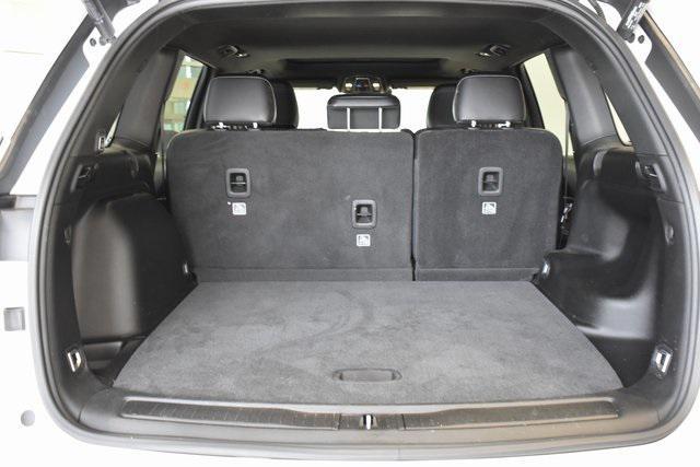 used 2022 Jeep Grand Cherokee car, priced at $29,498