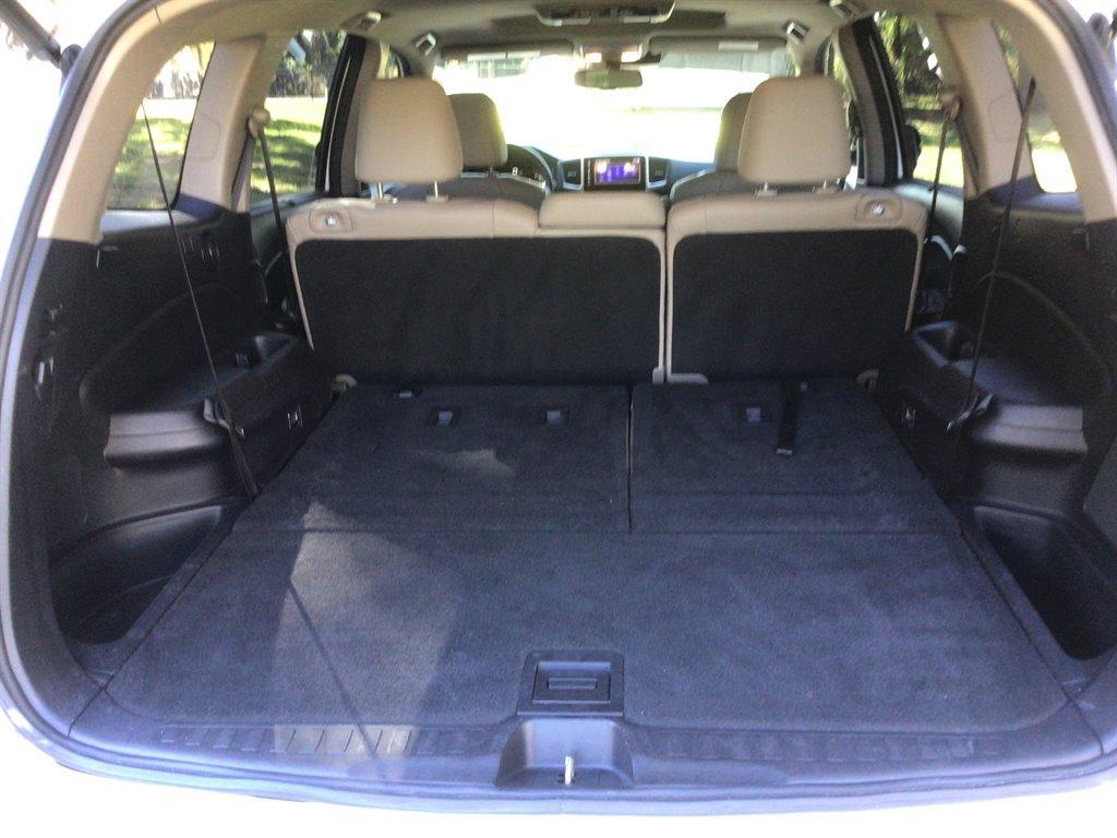 used 2017 Honda Pilot car, priced at $15,995