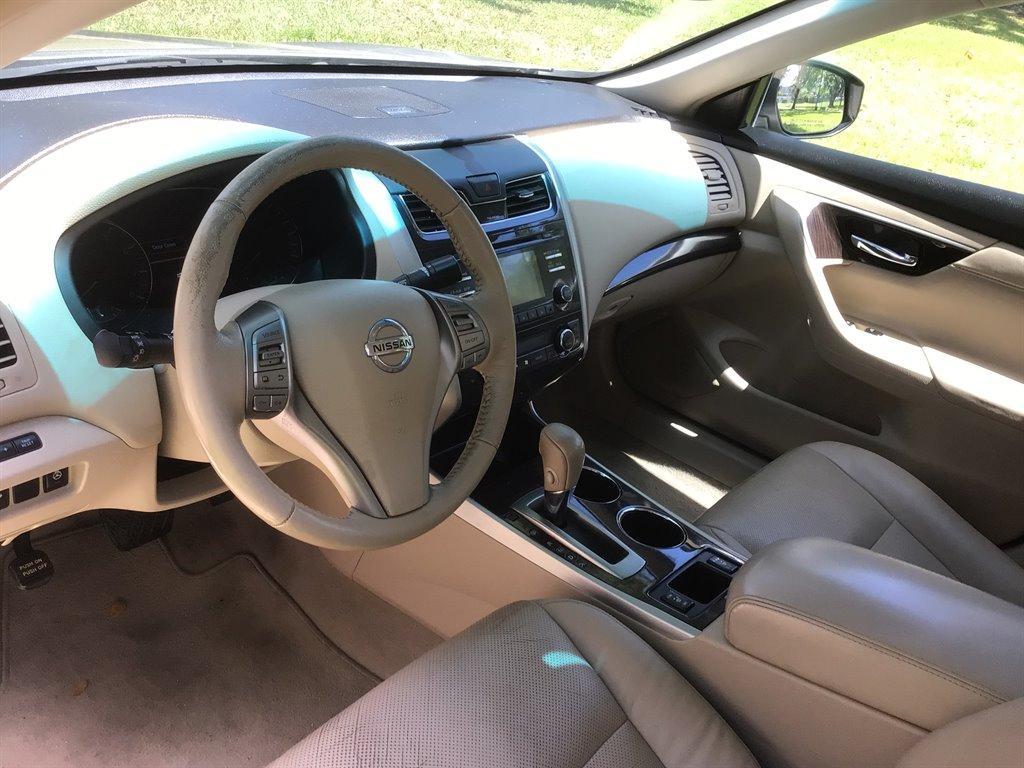 used 2013 Nissan Altima car, priced at $7,995