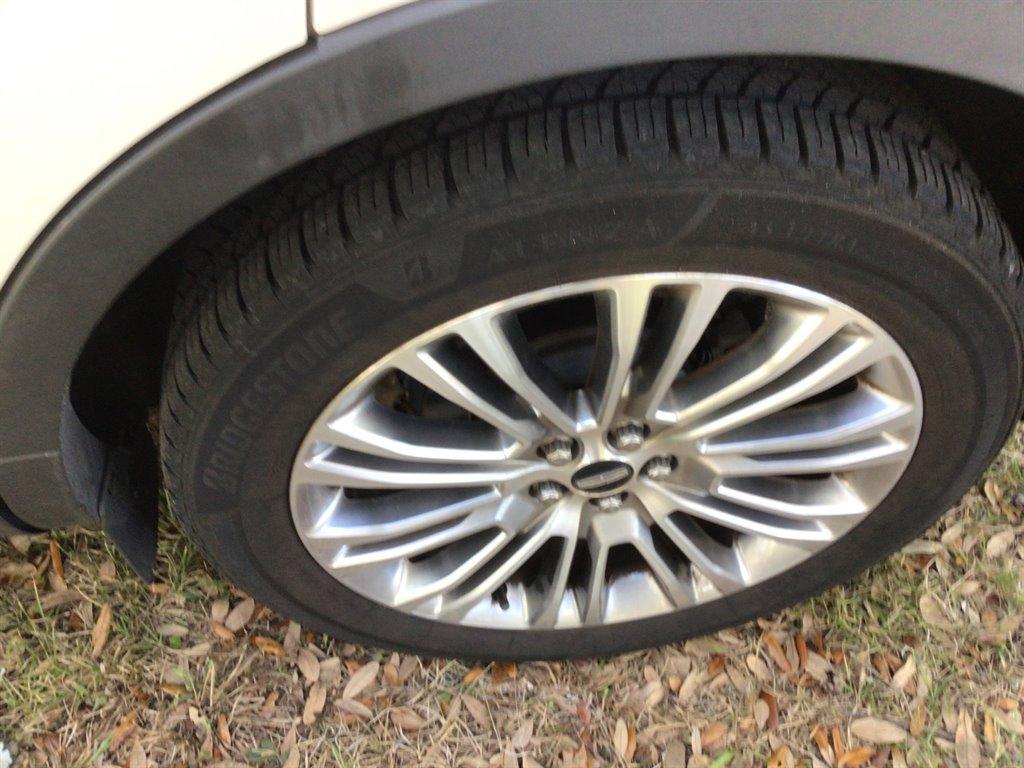 used 2017 Lincoln MKX car, priced at $8,999