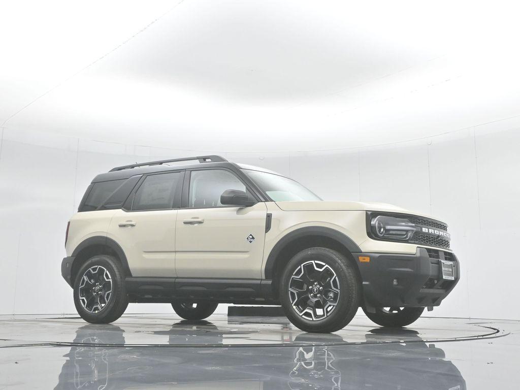 new 2025 Ford Bronco Sport car, priced at $35,387