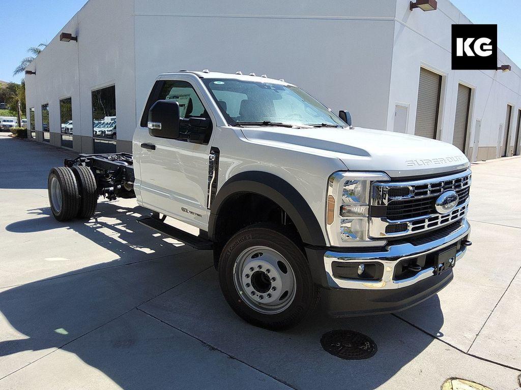 new 2025 Ford F-450 car, priced at $88,560