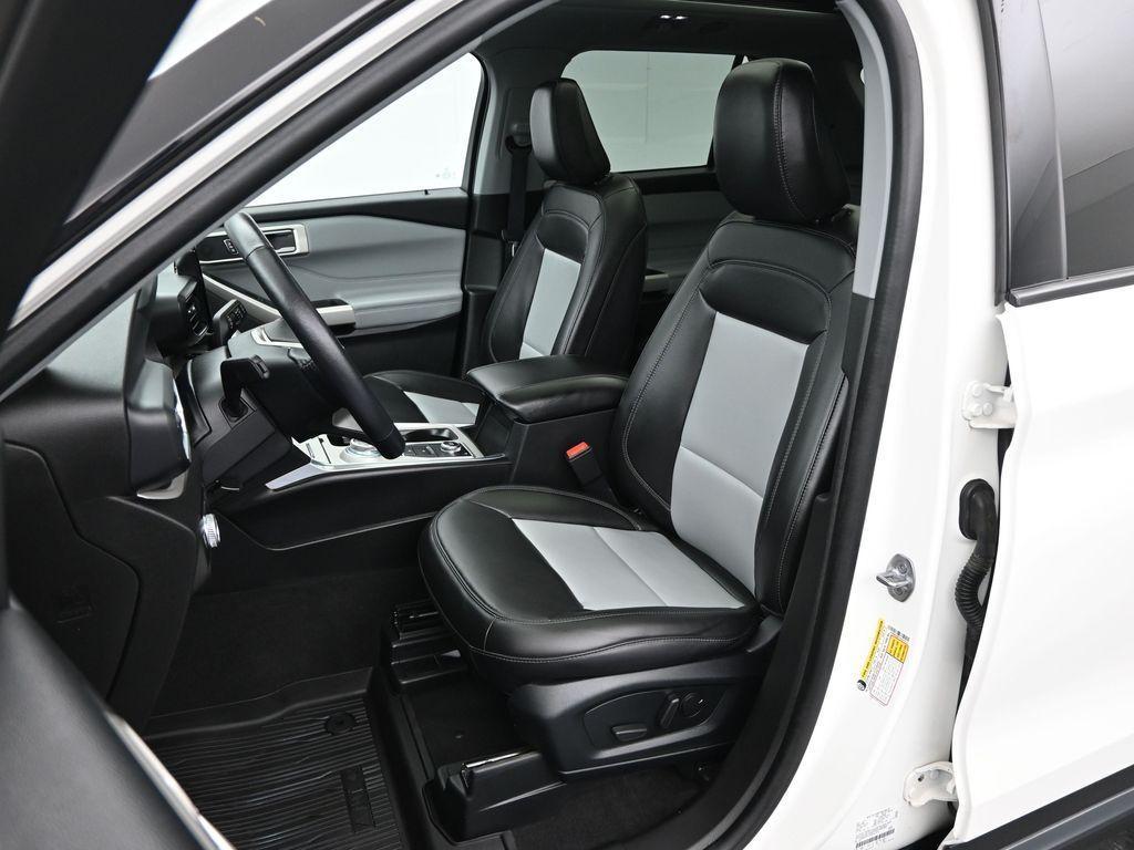 used 2023 Ford Explorer car, priced at $32,300