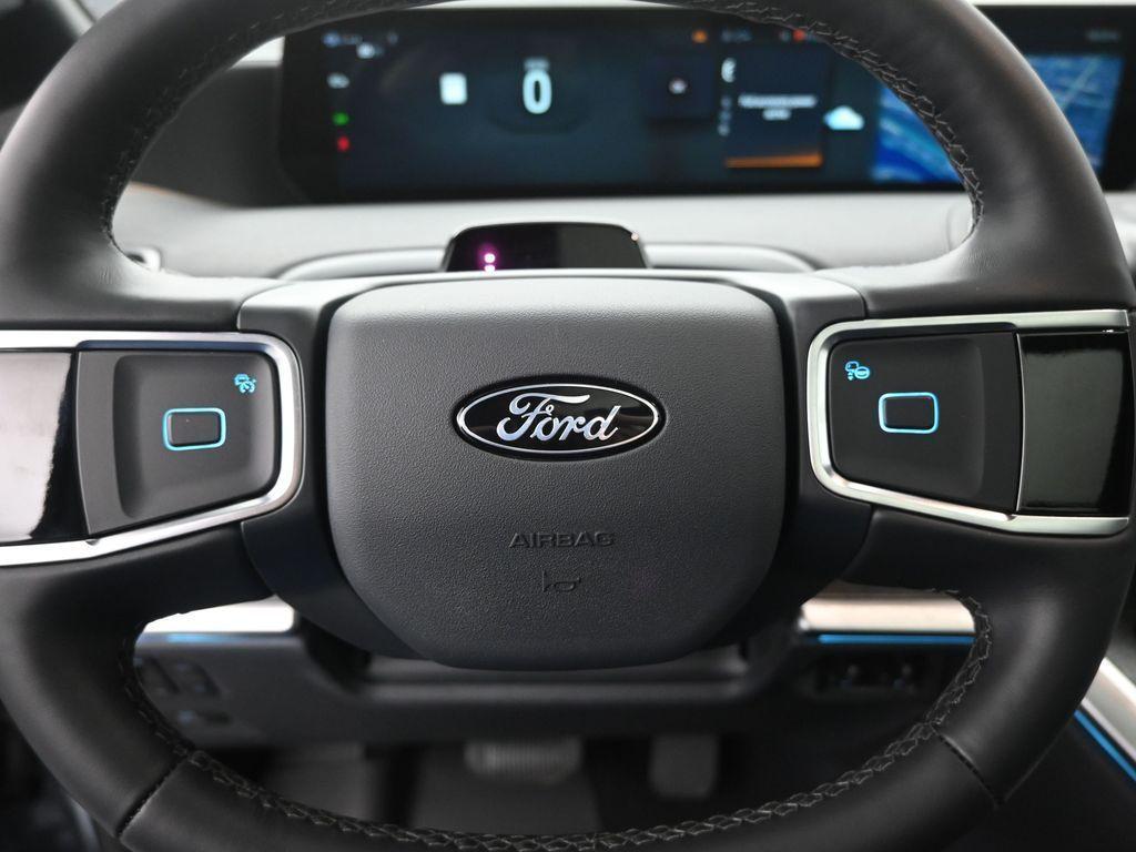 new 2026 Ford Expedition car, priced at $85,350