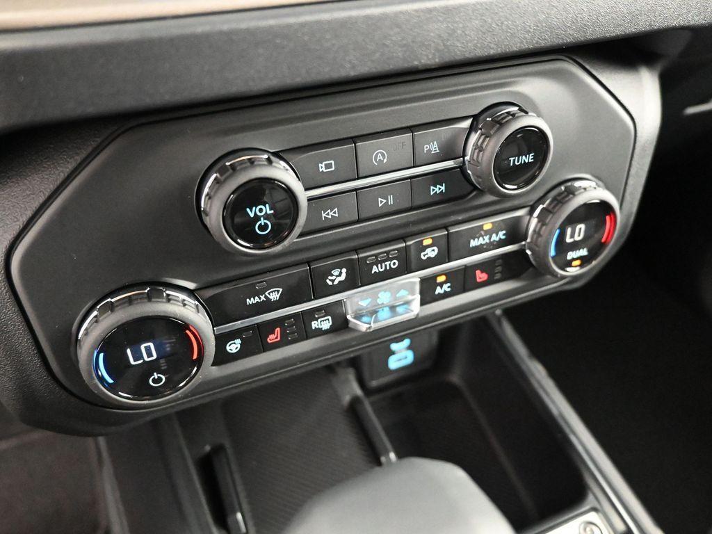 new 2025 Ford Bronco car, priced at $55,995