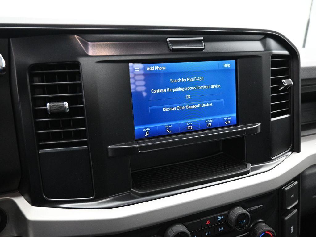 new 2025 Ford F-450 car, priced at $67,130