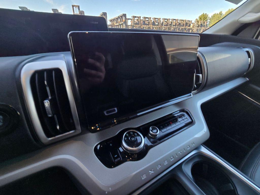 used 2025 Ford Expedition Max car, priced at $65,200