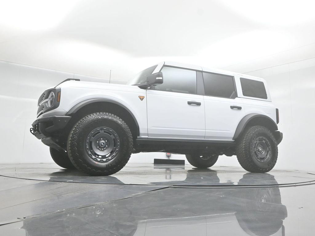 new 2025 Ford Bronco car, priced at $63,035