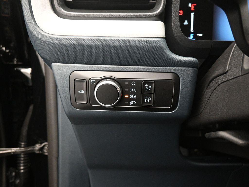 new 2025 Ford Maverick car, priced at $30,612