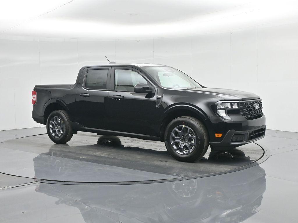 new 2025 Ford Maverick car, priced at $30,612