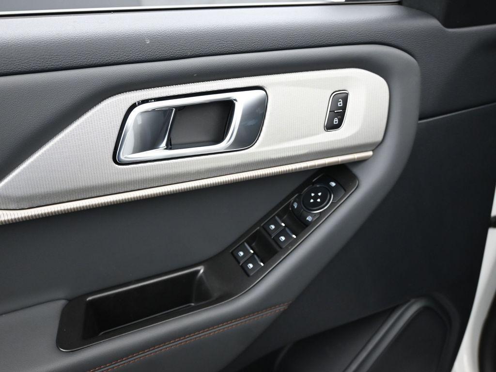 new 2026 Ford Explorer car, priced at $42,575