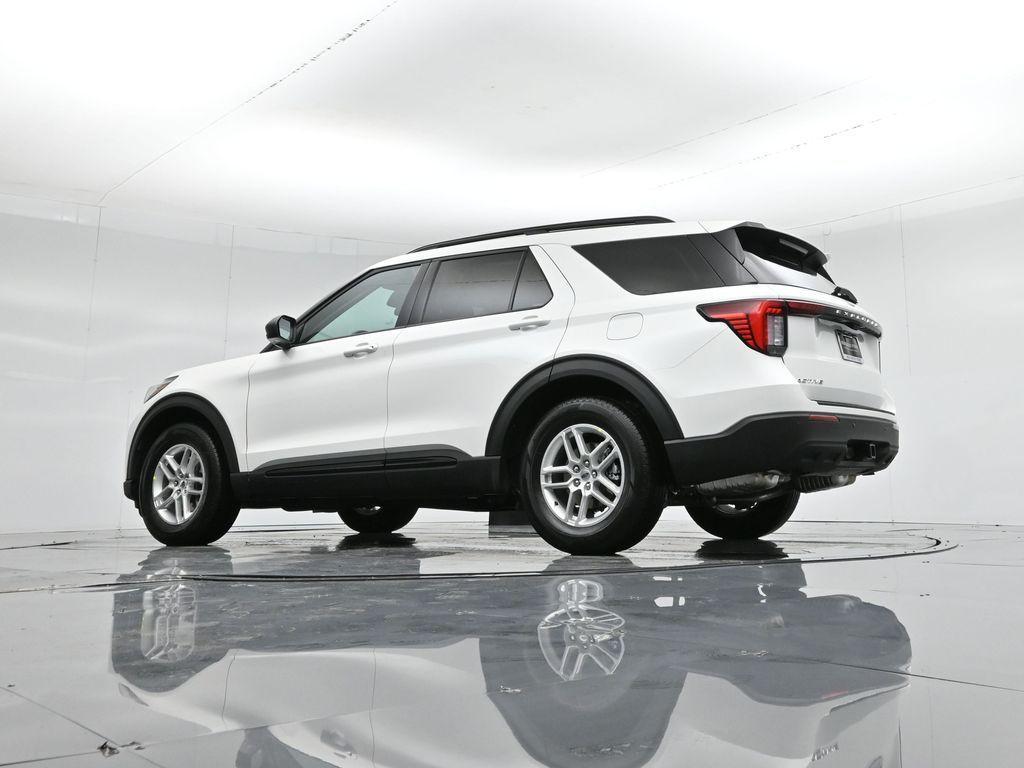 new 2026 Ford Explorer car, priced at $42,575