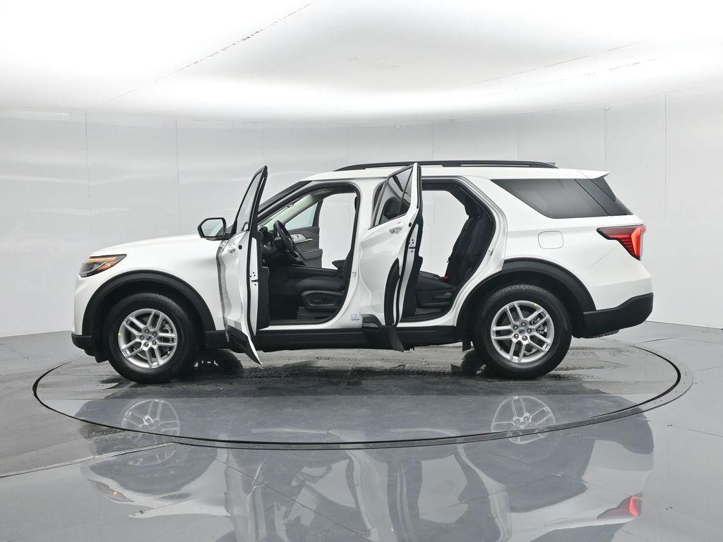new 2026 Ford Explorer car, priced at $42,575