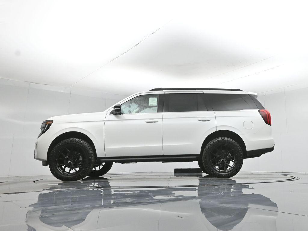 new 2026 Ford Expedition car, priced at $84,590