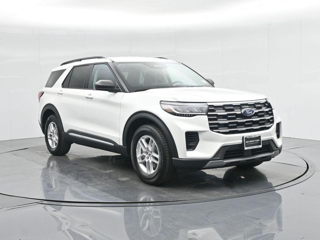 new 2025 Ford Explorer car, priced at $42,940