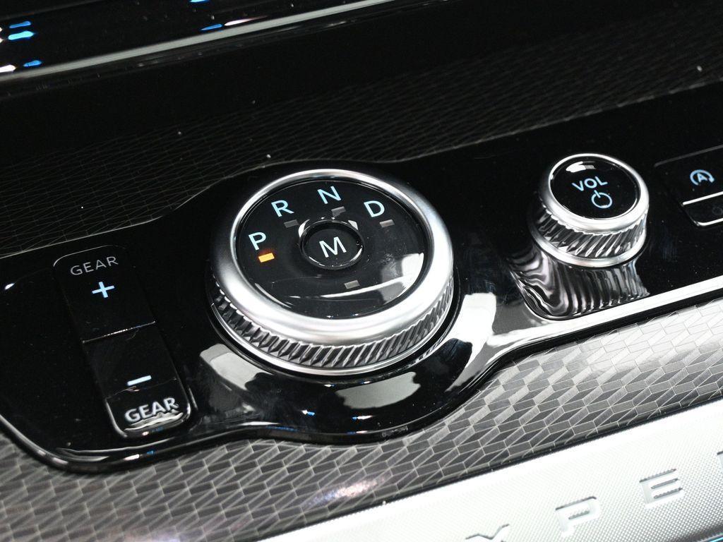 new 2025 Ford Expedition Max car, priced at $86,560