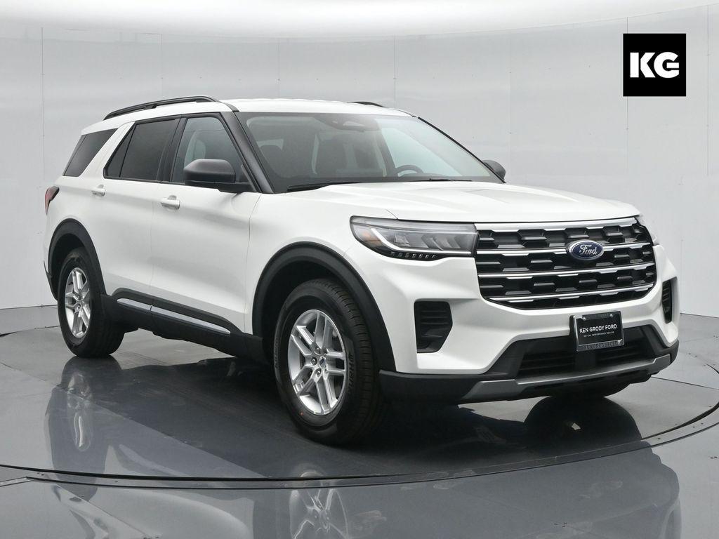 new 2025 Ford Explorer car, priced at $39,690