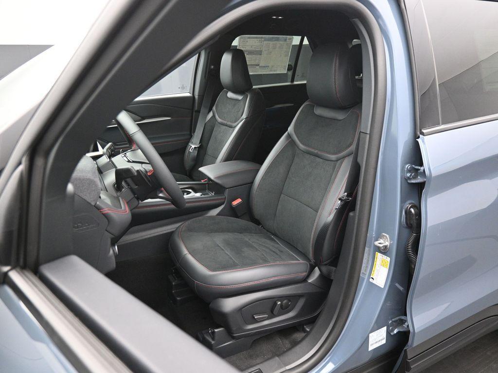 new 2025 Ford Explorer car, priced at $56,180