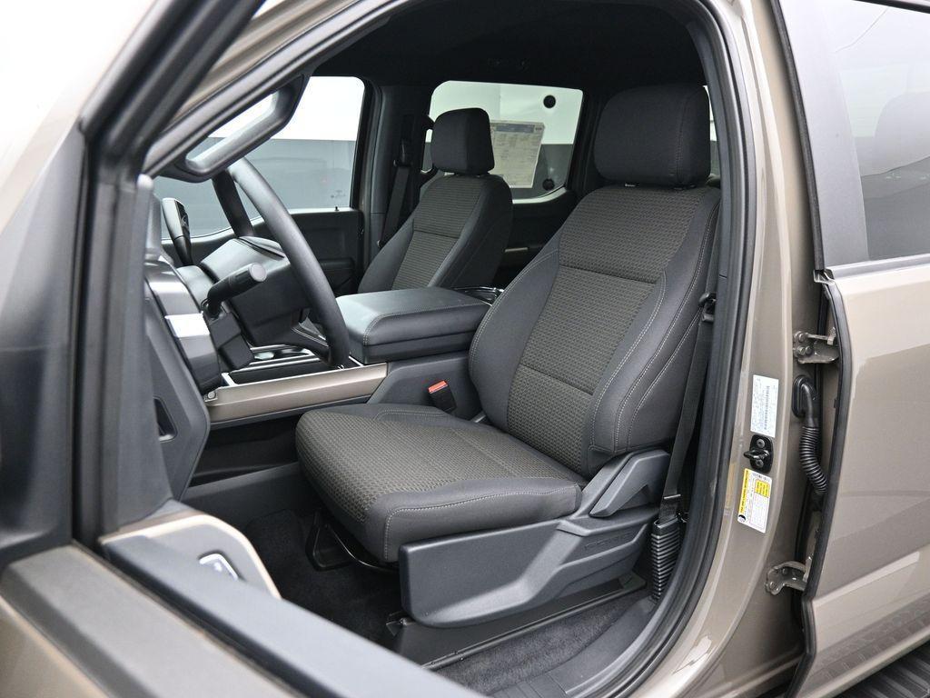 new 2025 Ford F-150 car, priced at $55,430