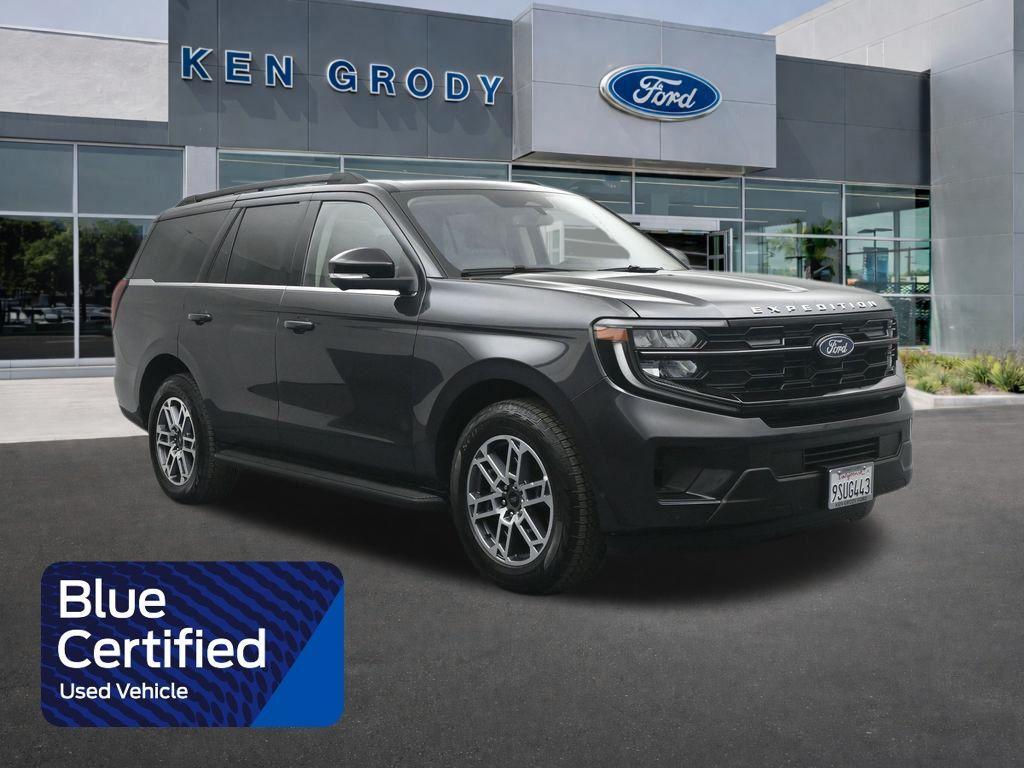 used 2025 Ford Expedition car, priced at $64,500