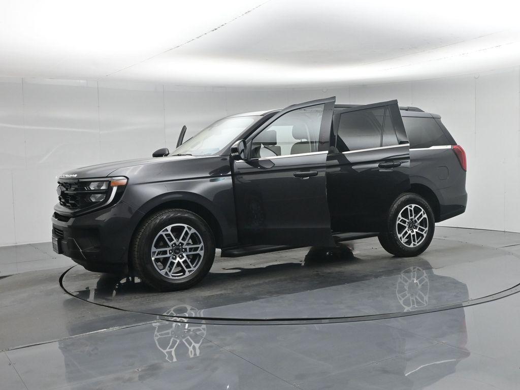 used 2025 Ford Expedition car, priced at $64,500