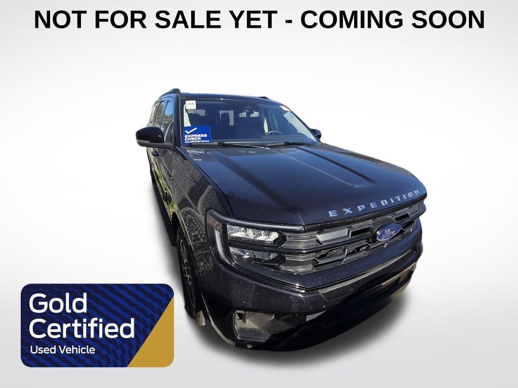 used 2025 Ford Expedition Max car, priced at $64,500