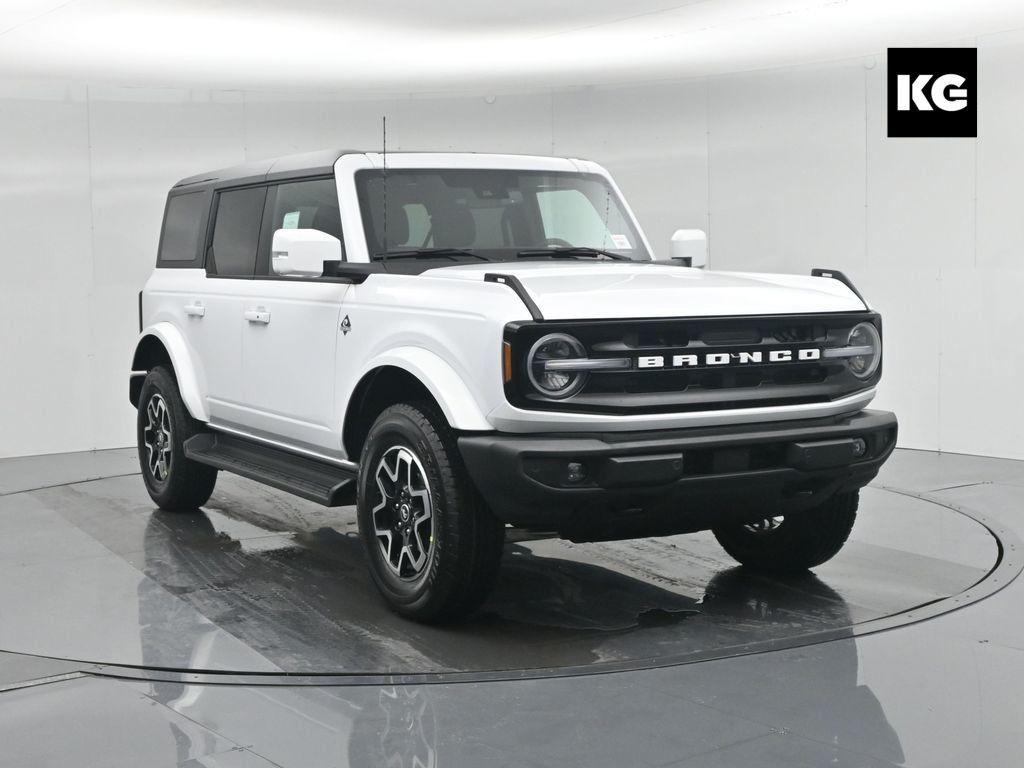 new 2025 Ford Bronco car, priced at $56,406