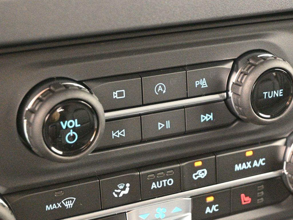 new 2025 Ford Bronco car, priced at $55,690