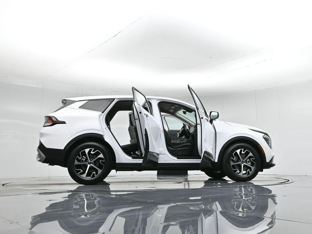 used 2024 Kia Sportage car, priced at $25,400