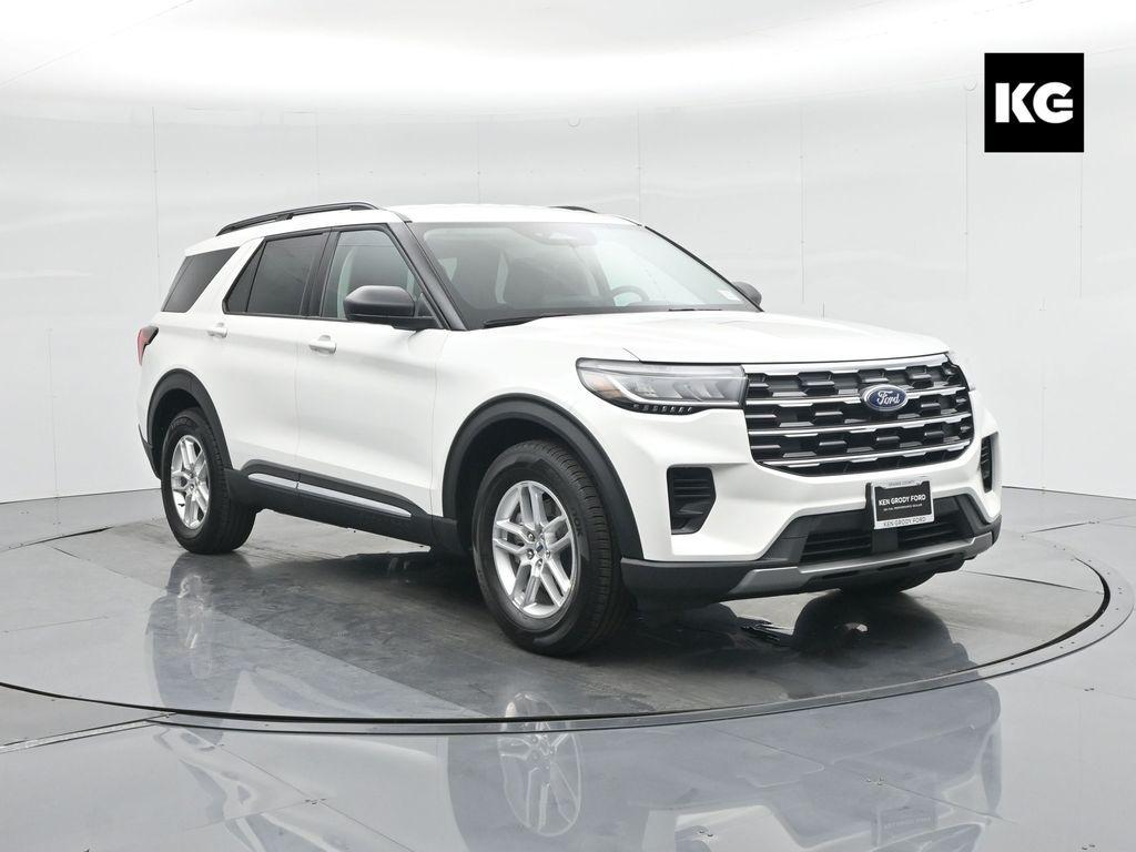 new 2025 Ford Explorer car, priced at $39,940