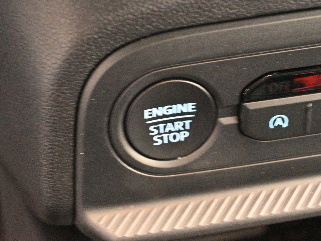 new 2025 Ford Bronco Sport car, priced at $35,600