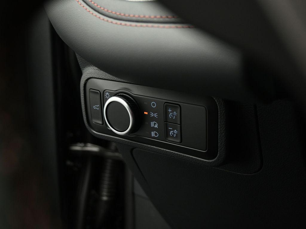 new 2025 Ford Explorer car, priced at $38,780