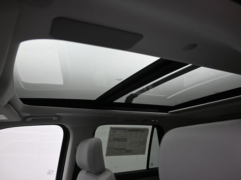 new 2025 Ford Expedition car, priced at $91,290