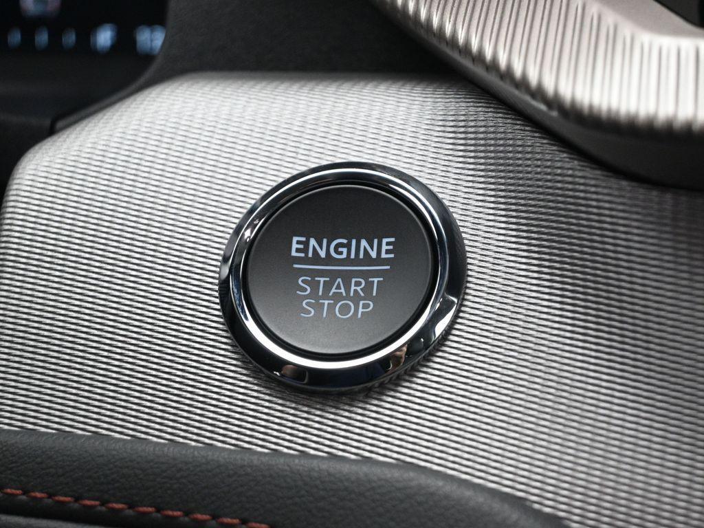 new 2025 Ford Explorer car, priced at $43,915