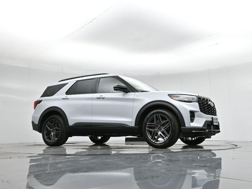 new 2026 Ford Explorer car, priced at $50,110