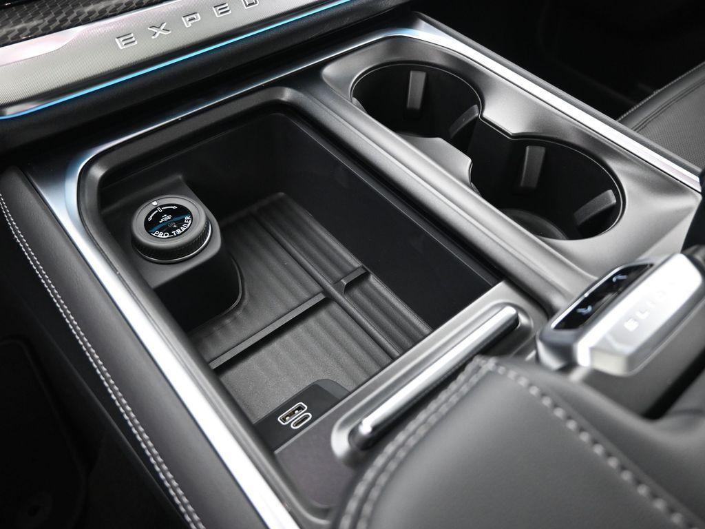 new 2026 Ford Expedition Max car, priced at $84,175