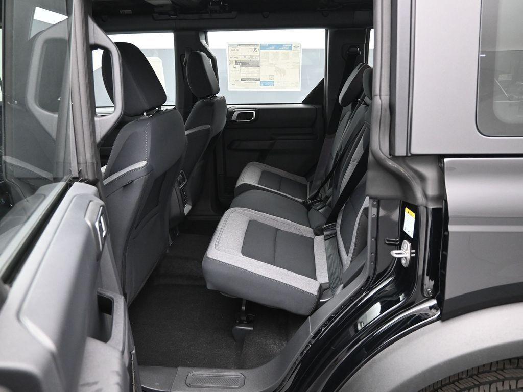 new 2025 Ford Bronco car, priced at $43,080