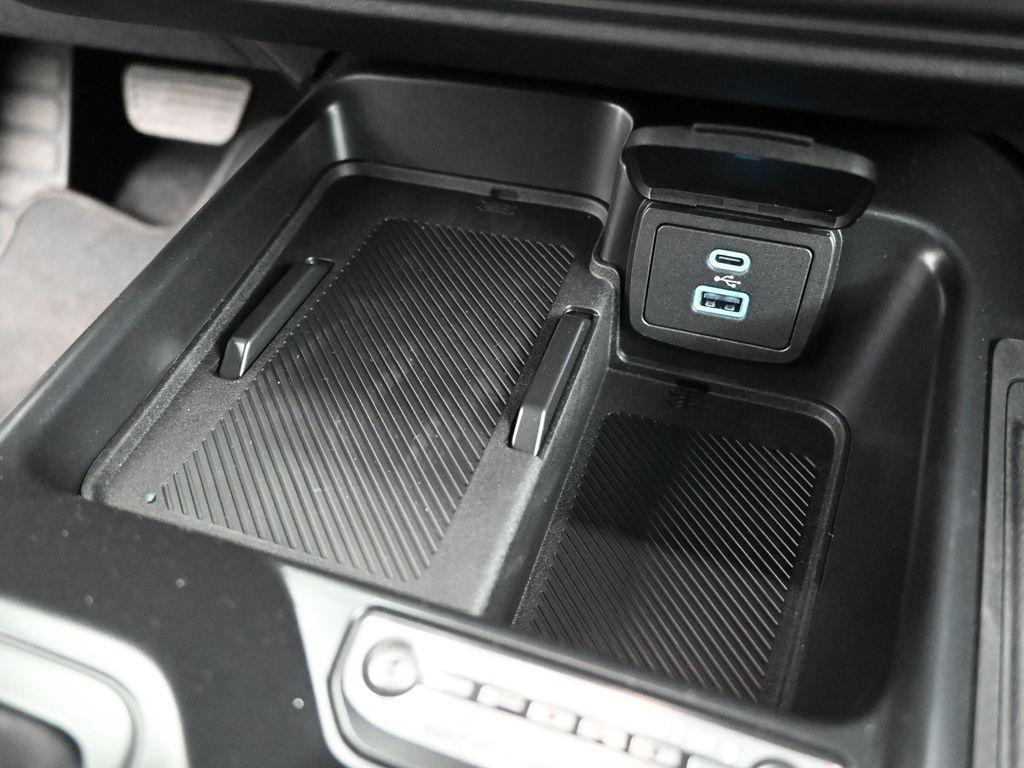 new 2025 Ford Bronco car, priced at $43,080