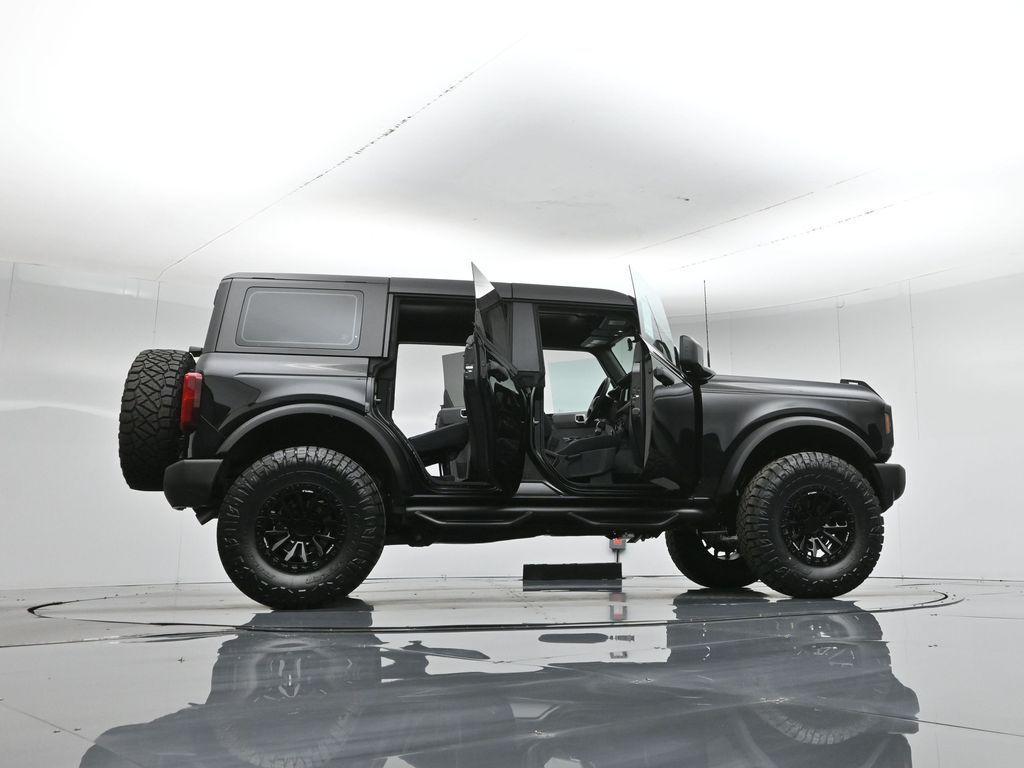 new 2025 Ford Bronco car, priced at $50,575
