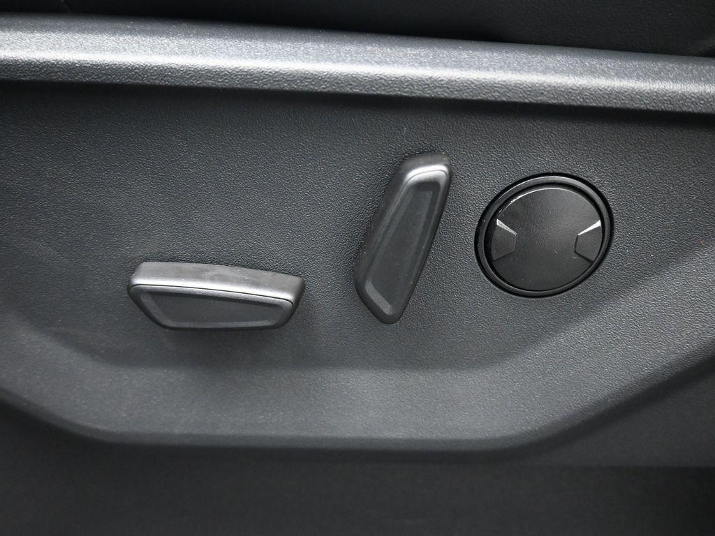 new 2026 Ford Expedition car, priced at $85,845