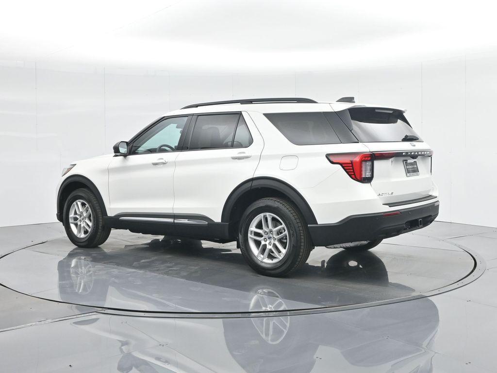 new 2025 Ford Explorer car, priced at $44,145
