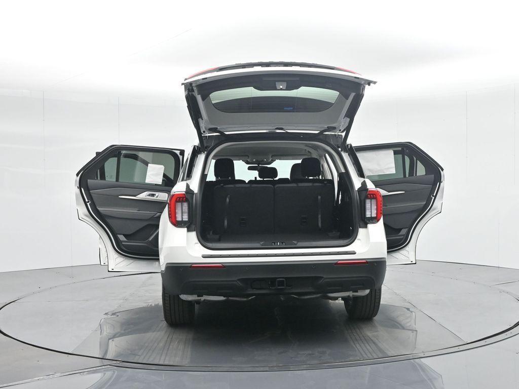 new 2025 Ford Explorer car, priced at $44,145